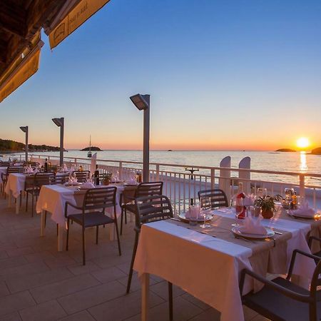 Victoria Mobilehome in Orsera Camping Resort Esterno foto