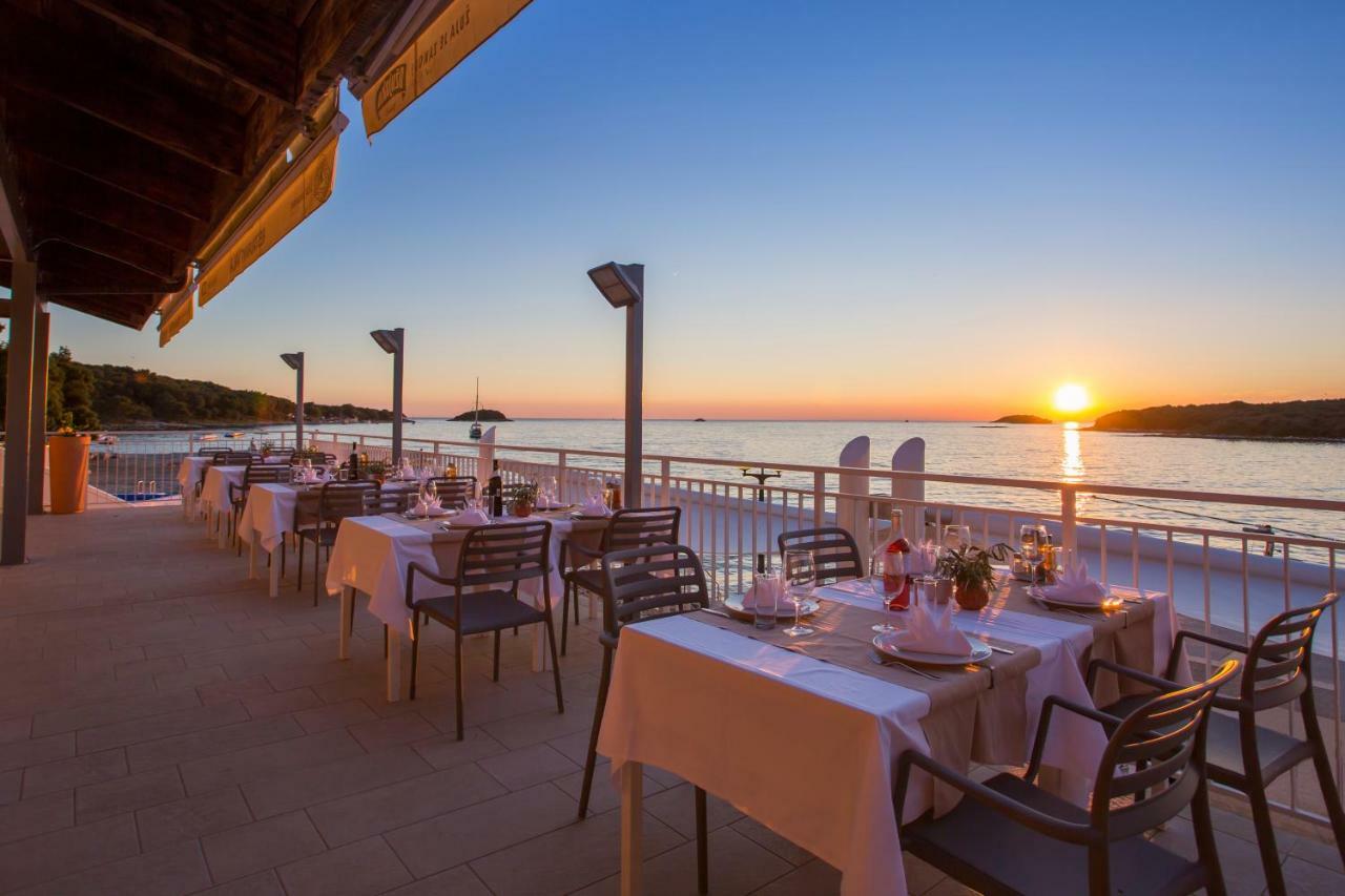 Victoria Mobilehome in Orsera Camping Resort Esterno foto